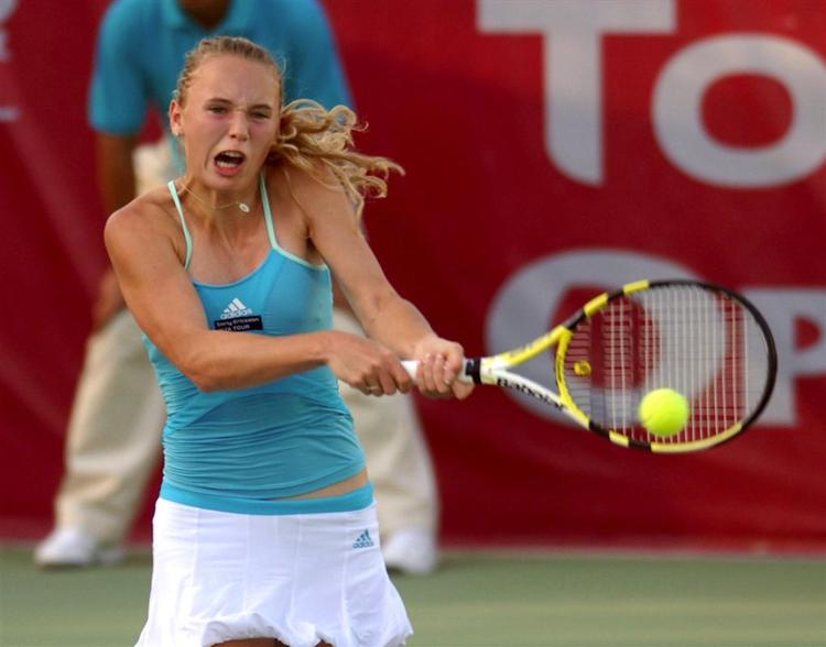 Caroline Wozniacki har vundet seks og tabt to kampe i 2008 - til nummer 2 og 5 på den aktuelle verdensrangliste. 