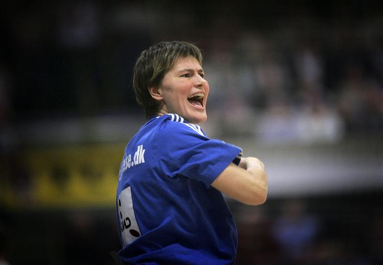 Anja Andersens tropper må køre hjem fra Århus med et nederlag på 39-18. 