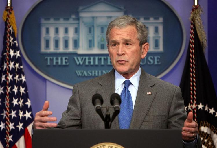 George W. Bush nåede omkring Tyrkiet, Irak og og Cuba på dagens pressemøde. 