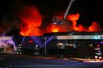Værebro skole i Bagsværd i flammer under urolighederne i København tidligere på måneden. Arkivfoto. 