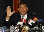 Ecuadors præsident Rafael Correa forlanger en undskyldning fra Colombia. 