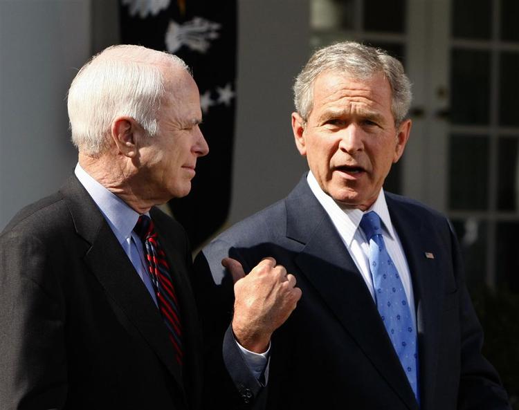 George W. Bush bød sin tidligere rival McCain på frokost. 