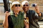 Et makkerskab mellem Hollywoods dinosaurer,  den evige slyngel, Jack Nicholson, og den evige helgen, Morgan Freeman, ligner en våd drøm, men skuespillet er lidt rustent og forudsigeligt (Foto fra filmen). 