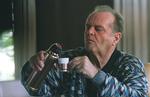 »70 var første gang, jeg følte mig ung af min alder. Jeg har det fantastisk«, siger hollywoodstjernen Jack Nicholson, der er aktuel i filmen 'Nu eller aldrig' (foto fra filmen). 