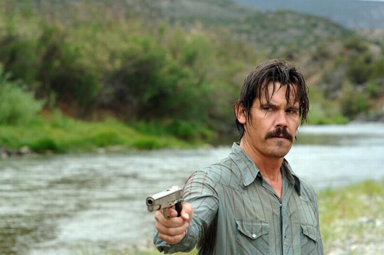 Josh Brolin spiller som Llewelyn Moss en af de tre bærende roller i 'No Country For Old Men'. 