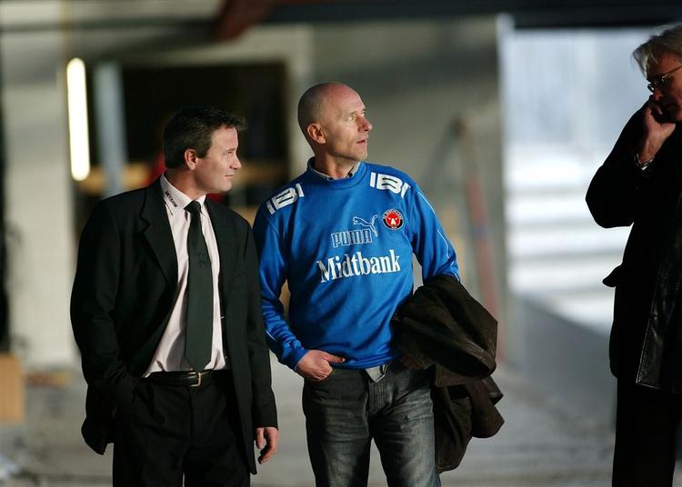 Erik Rasmussen (th.) og FCMs direktør Jens Ørgaard fortalte i dag, at deres veje skilles. Arkivfoto. 