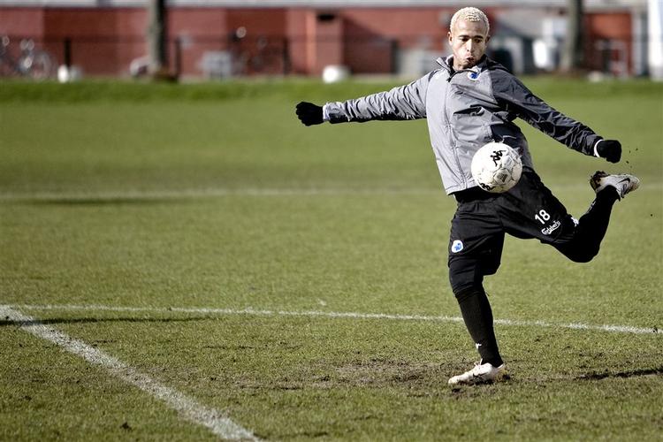 Brasilianeren José Junior er købt til at score mål for mestrene i foråret. 