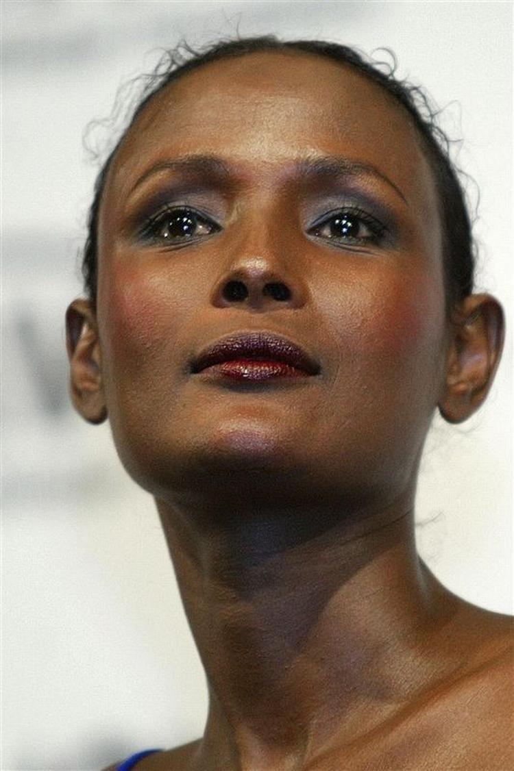 Den somaliske tidligere topmodel Waris Dirie er selv blevet omskåret som barn. Oplevelsen har  fået hende til at gå ind i kampen mod overgrebet. 