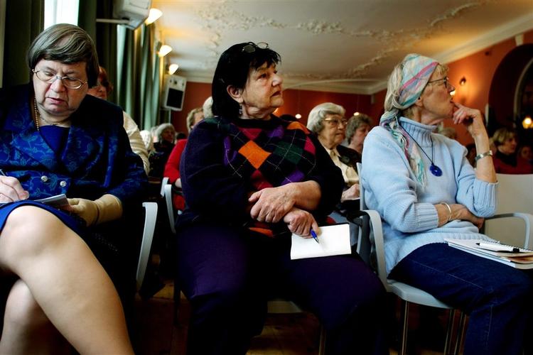 Hvor høj skal fedtprocenten være på tallerkenen? Fra et debatarrangement om kost og sundhed. Københavns Debatforum. 