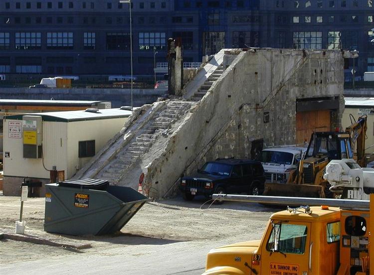 Trappen her var den sidste synlige del af World Trade Center. Trappen skal nu udstilles på et særligt museum. 