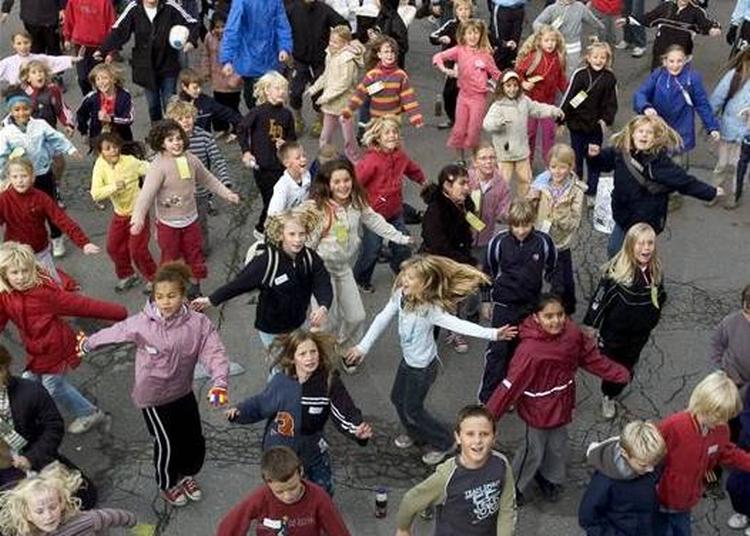 De danske skoleledere er glade for deres arbejde. De føler, at deres beslutninger er vigtige og får stor betydning for lærere, forældre og elever.Her er det eleverne på Katrinedalskolen i Vanløse, der er til motionsdag. ARKIVFOTO. 