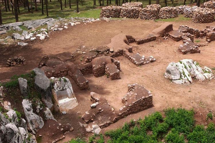 Fundet af ruinerne af et omkring 900 år gammelt tempel nær Cuzco i Peru begejstrer arkæologer. 
