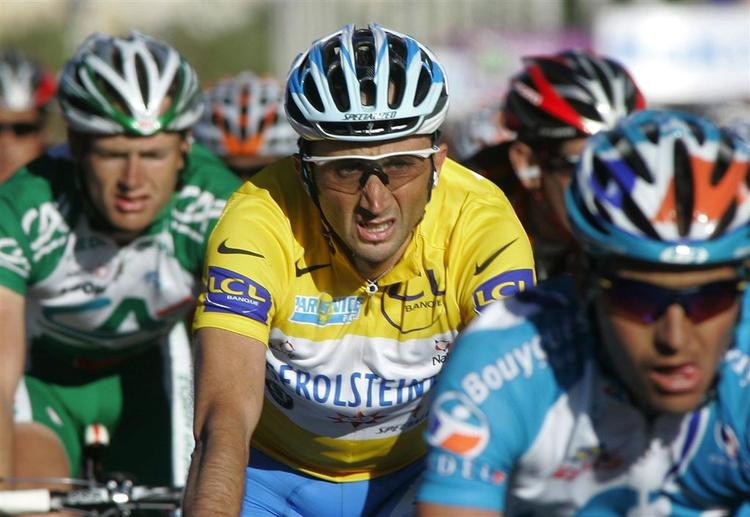 Den italienske veteran Davide Rebellin skiftede sejrede i Paris-Nice. 