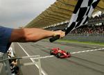 Ferrari-raceren kører her i mål som nummer et. 