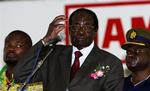 Mugabe holdt tale i en kirke i byen Bulawayo 500 kilometer fra hovedstaden Harare tidligere i dag. 