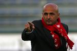 Luciano Spalletti har kolossal respekt for Manchester United for ud for AS Romas femte kamp mod det engelske tophold det seneste år. 