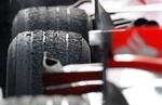 I weekenden afvikles Formel 1 grandprix i Bahrain, hvis kronprins har bedt præsidenten for den internationale motorunion om at holde sig væk. 