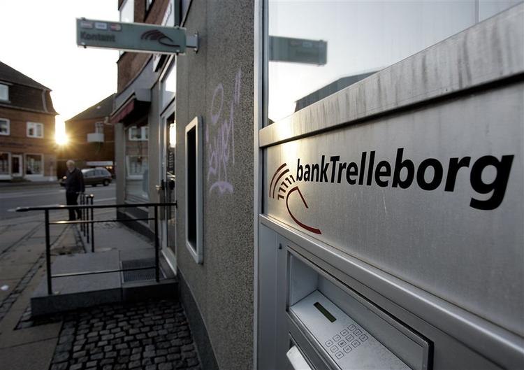 Bank Trelleborg fik tidligere i år så store problemer, at den blev overtaget af Sydbank. Til underpris, lød det fra vrede aktionærer. 