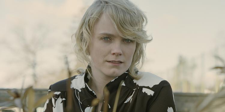 Ane Brun - eksponent for uforstilt, musikalsk yndighed. Foto: Anders Widlund 