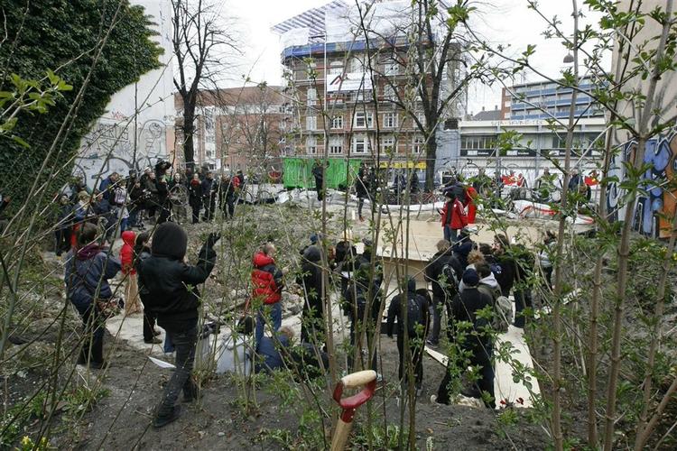 Storbyens nyeste frirum ligger på Åboulevarden, der trækker grænsen imellem København og nabokommunen Frederiksberg. 