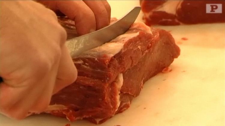 Resultaterne af undersøgelsen viste, at man lettere holder vægten, hvis protein indgår i større mængder i kosten, fordi protein mætter mere end kulhydrater. 