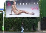 ITALY TOSCANI ANOREXIA