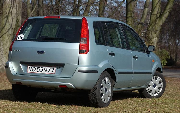 Ford Fusion er den bil, der får påtalt færrest fejl ved syn. Det siger synsfirmaet Applus i en ny statistik. 