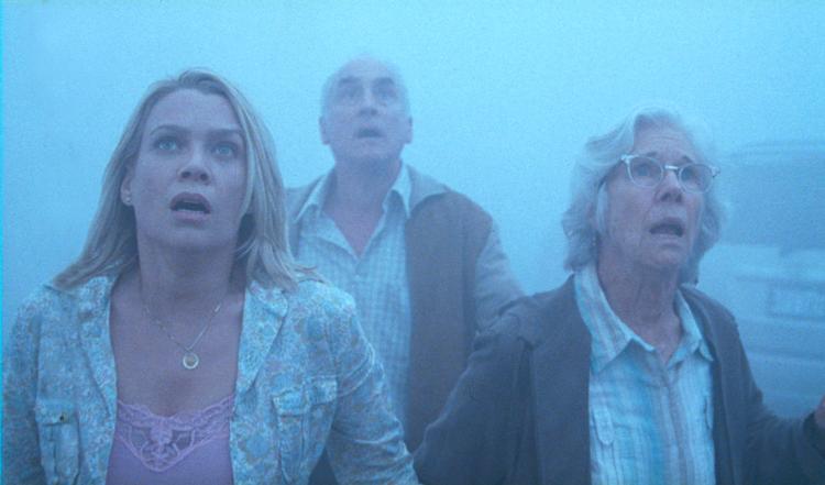 Frank Darabont har med 'The Mist' skabt en monstrøs blanding af skrækfilm,  monsterfest og debatfilm. Foto fra filmen. 