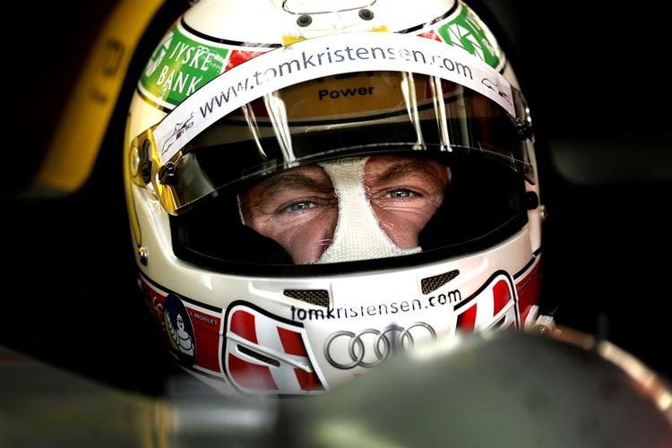 Tom Kristensen kørte under dagens DTM mesterskab galt, men slap uskadt fra ulykken. 