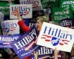 Hillary Clinton til vælgermøde på campus ved University of Pennsylvania i Philadelphia. 