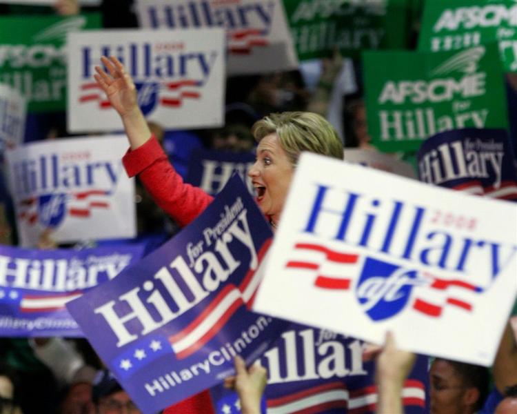 Hillary Clinton til vælgermøde på campus ved University of Pennsylvania i Philadelphia. 