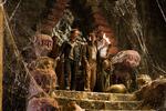 Efter 19 års pause er Harrison Ford tilbage i pisk og blød hat i 'Indiana Jones and the Kingdom of the Crystal Skull'. Den vises første gang på Cannes-festivalen i år. 