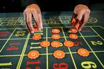 Sæt dine penge på særlige konti, hvor det er et spørgsmål om gambling, hvor stort afkastet er, foreslår bankerne. Pas på, advarer Forbrugerrådet. 