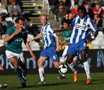 OB's Djiby Fall (th) blev matchvinder i kampen mod Viborg. 