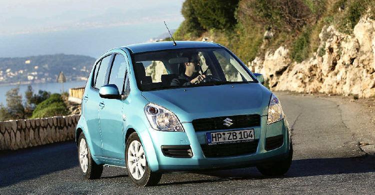 Suzuki Splash kan fås fra 118.500 kroner i en basisudgave med fornuftigt udstyr. 