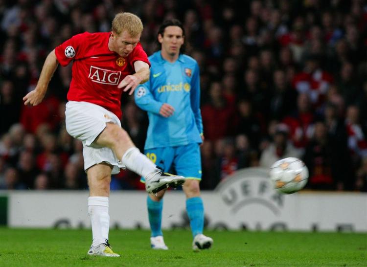 Paul Scholes' drømmehug blev kampens eneste mål. 