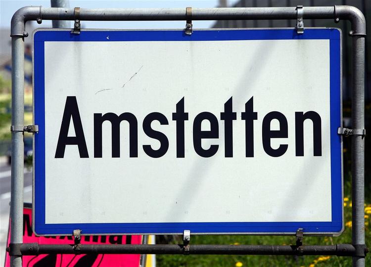 Faderen, der over to årtier holdt sine børn i fangenskab i den østrigske by Amstetten, har også sine gode sider, siger hans advokat. Arkivfoto 