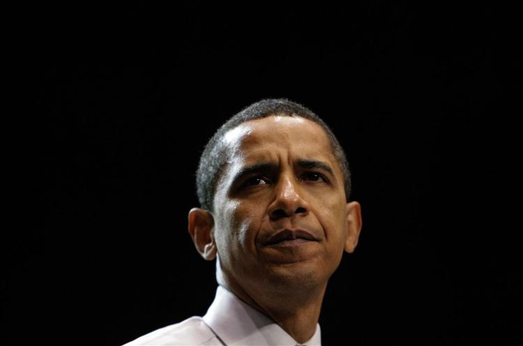 Obama var nødt til at tage afstand fra sin nu forhenværende præst, Jeremiah Wright, vurderer dansk USA-ekspert. 