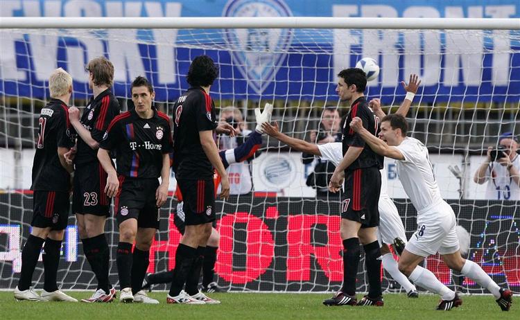 Bayern München måtte se sig slået 4-0 i Rusland. 