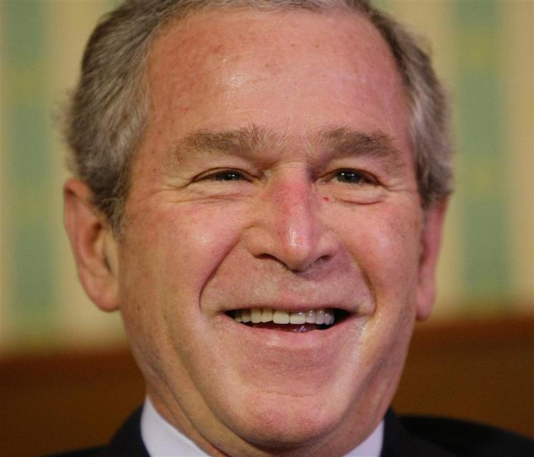 Bush gratulerer Barack Obama med udnævnelsen som præsidentkandidat. Arkivfoto. 