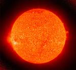 Amerikanske rumforskere vil vide mere om vores brændende stjerne, solen. I 2015 kommer en rumsonde helt tæt på. Arkivfoto. 