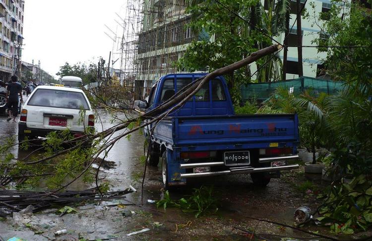 Cyklonen Nargis har hærget Yangon. 