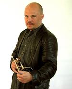 Anders Bergcrantz har en stor, mættede tone og bidende attak. 