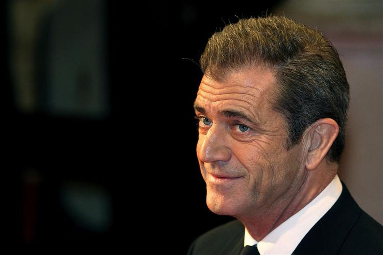 Mel Gibson trådte igen offentligt frem i februar i år, hvor han modtog en ærespris for sit bidrag til film i den irske hovedstad Dublin. 