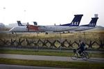 Fly til salg, men hvem vil købe? SAS har svært ved at komme af med sin DASh-fly. 