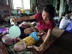 De første 300 huslykitsæt fra Politikens læsere er nu nået frem til ofrene for katastrofen i Myanmar. 