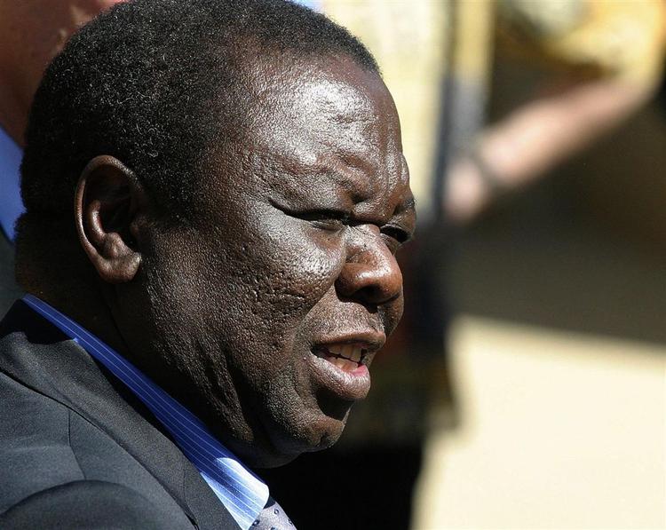 Zimbabwes justitsminister afviser de krav om fred og valgobservatører, som oppositionsleder Morgan Tsvangirai (billedet)vil have opfyldt for at godtage et genvalg. 