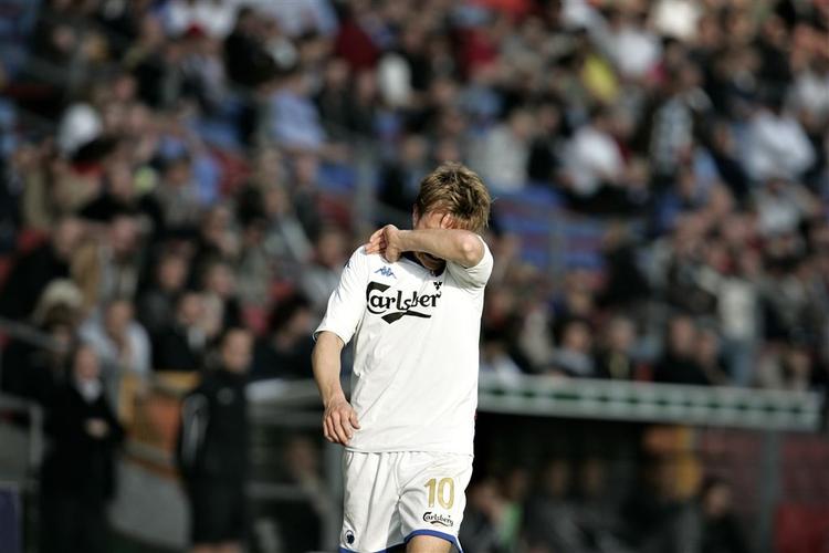 Jesper Grønkjær vil være blandt de cirka 33.000 tilskuere, når FC København og AaB spiller i morgen. 