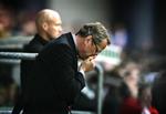 En tidligere og nuværende AaB-træner i Parken, hvor Ståle Solbaken vandt 4-0 over Erik Hamrén. 