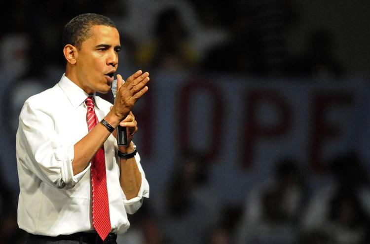 Barack Obama taler til tilhængere under et møde i går i Kentucky. 